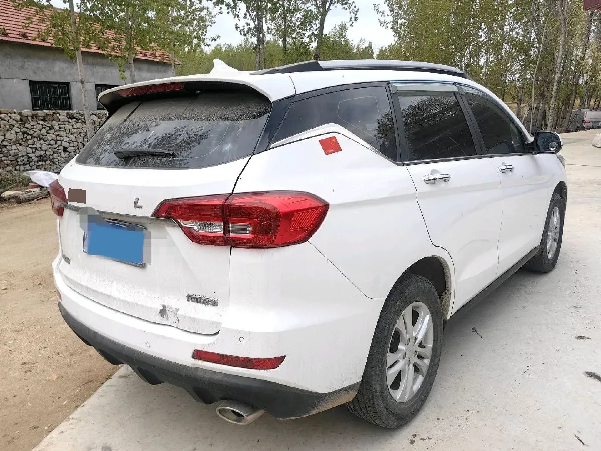 2019 Haval M6 1.5T 150HP L4 6MT,autocango,china used car exporter,china ev exporter,chinese used car exporter,chinese used ev exporter