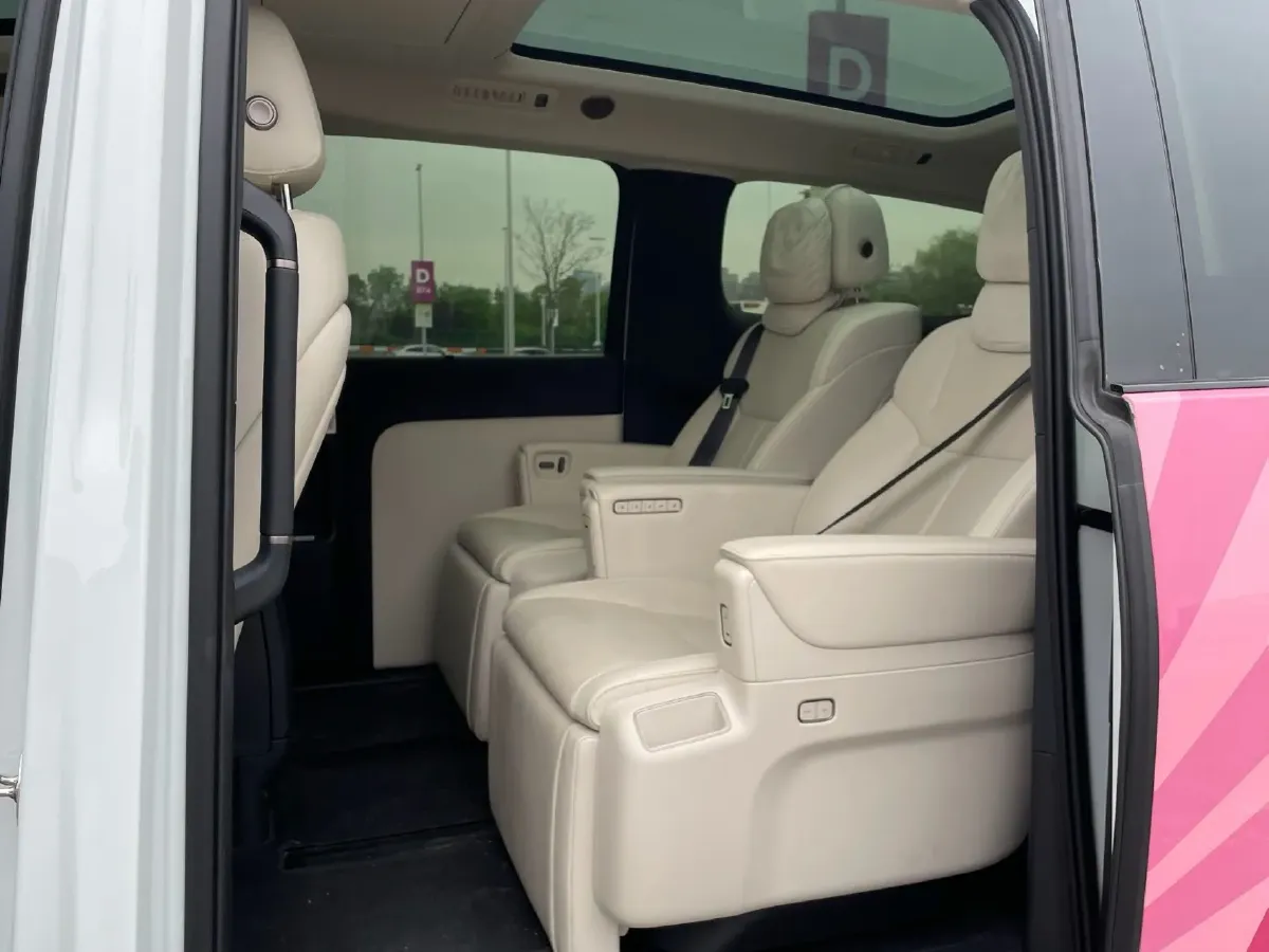 2025 Li MEGA BEV,autocango,china used car exporter,china ev exporter,chinese used car exporter,chinese used ev exporter