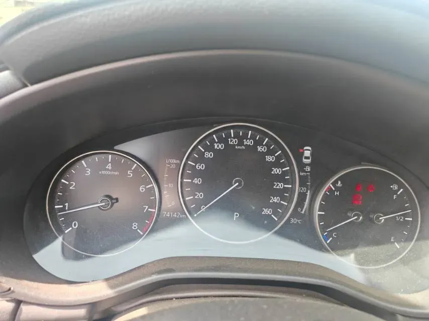 2022 Mazda 3 Axela 2.0L 158HP L4 6AT,autocango,china used car exporter,china ev exporter,chinese used car exporter,chinese used ev exporter