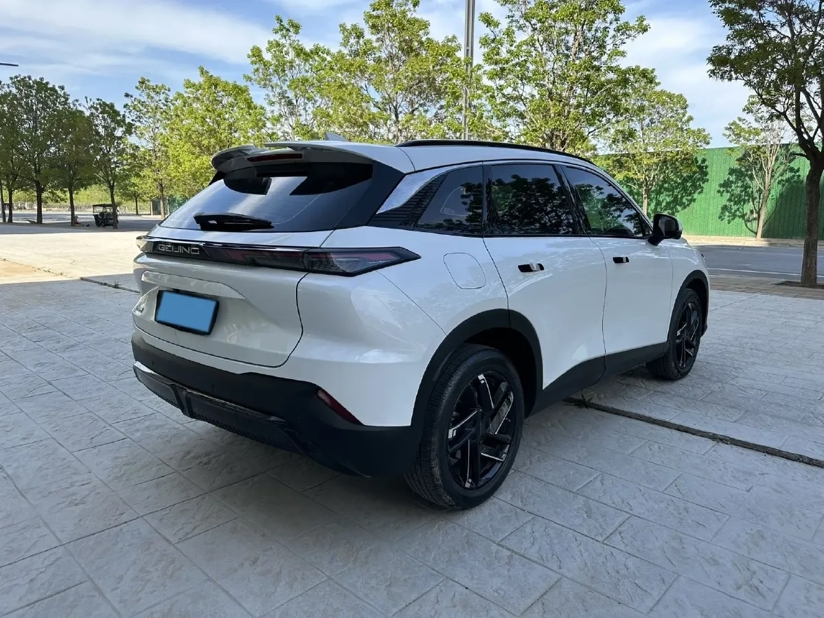 2023 BeiJing Auto Rubik 1.5T 188HP L4 7DCT,autocango,china used car exporter,china ev exporter,chinese used car exporter,chinese used ev exporter