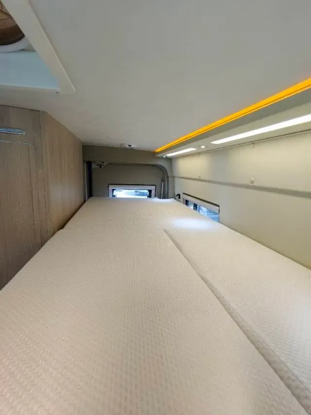 2021 MAXUS V90 RV 2.0T 148HP L4 6AT,autocango,china used car exporter,china ev exporter,chinese used car exporter,chinese used ev exporter