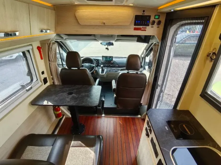 2021 MAXUS V90 RV 2.0T 148HP L4 6AT,autocango,china used car exporter,china ev exporter,chinese used car exporter,chinese used ev exporter