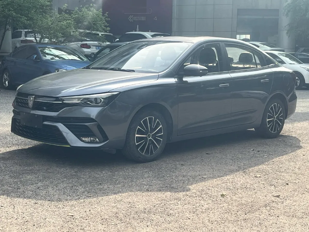 2021 Roewe i5 1.5L 120HP L4 CVT,autocango,china used car exporter,china ev exporter,chinese used car exporter,chinese used ev exporter