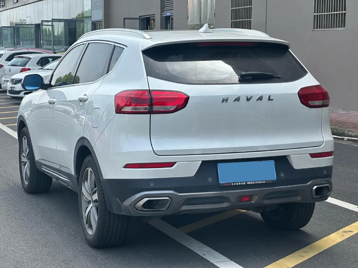 2017 Haval H6 1.5T 169HP L4 7DCT,autocango,china used car exporter,china ev exporter,chinese used car exporter,chinese used ev exporter
