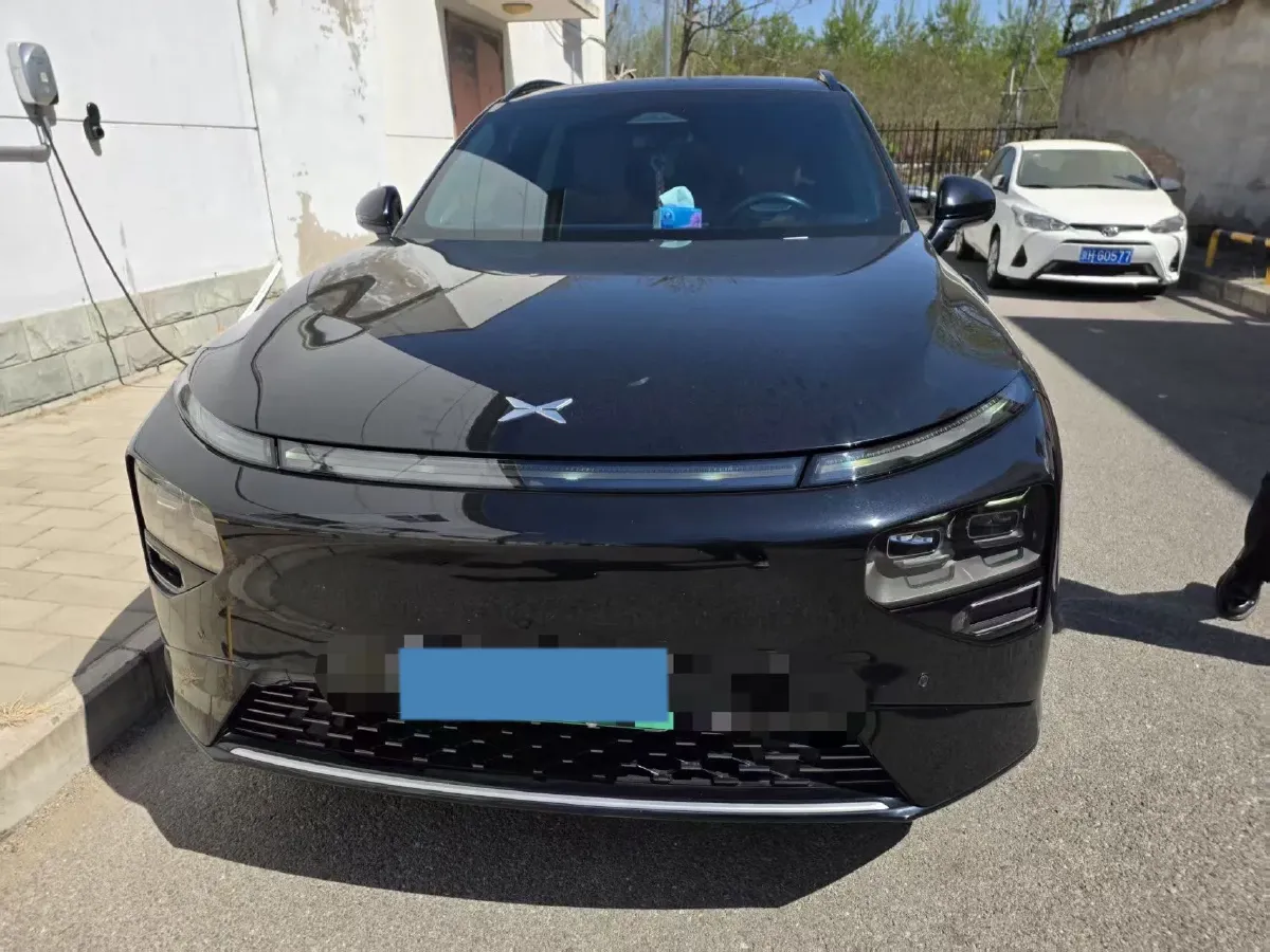 2024 Xpeng G9 BEV 98KWH,autocango,china used car exporter,china ev exporter,chinese used car exporter,chinese used ev exporter