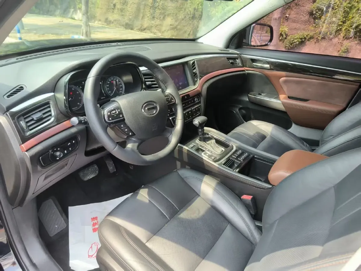 2017 GAC Trumpchi GS8 2.0T 201HP L4 6AT,autocango,china used car exporter,china ev exporter,chinese used car exporter,chinese used ev exporter