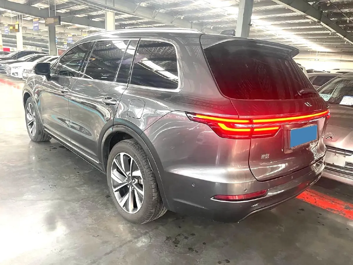 2021 Li ONE Range Extended 131HP REEV 40.5KWH,autocango,china used car exporter,china ev exporter,chinese used car exporter,chinese used ev exporter
