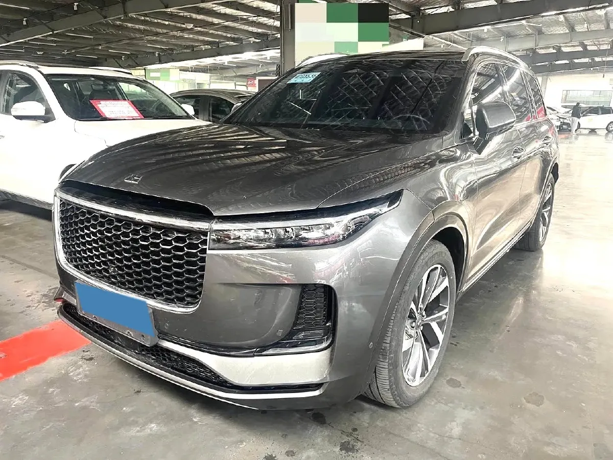2021 Li ONE Range Extended 131HP REEV 40.5KWH,autocango,china used car exporter,china ev exporter,chinese used car exporter,chinese used ev exporter