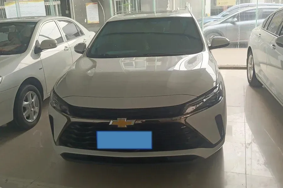 2023 Chevrolet Monza 1.3T 163HP L3 6AT,autocango,china used car exporter,china ev exporter,chinese used car exporter,chinese used ev exporter