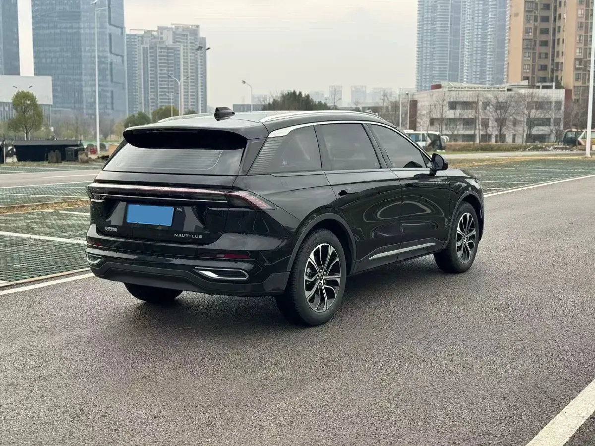 2026 Lincoln Nautilus 2.0T 261HP L4 8AT,autocango,china used car exporter,china ev exporter,chinese used car exporter,chinese used ev exporter