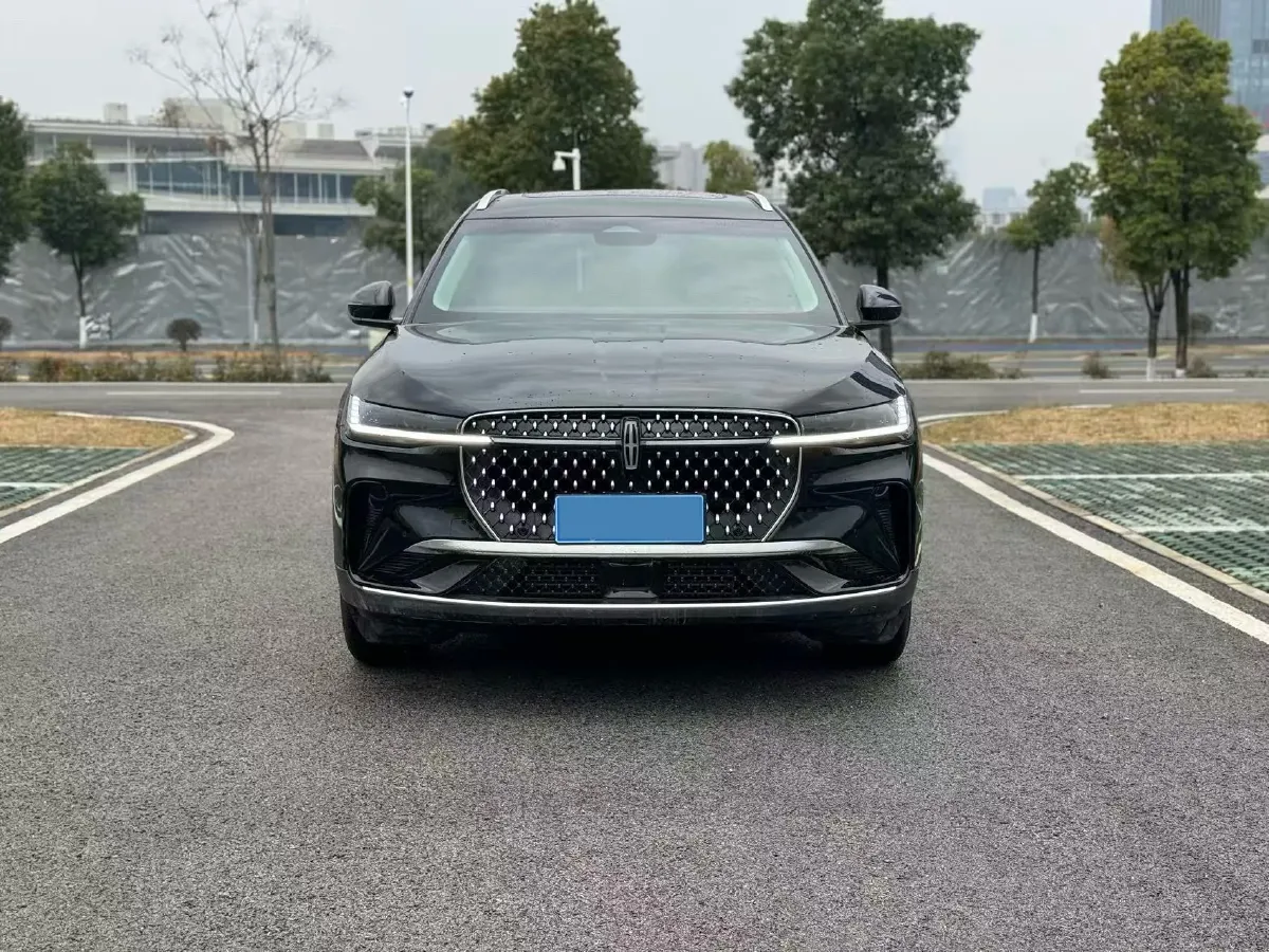 2026 Lincoln Nautilus 2.0T 261HP L4 8AT,autocango,china used car exporter,china ev exporter,chinese used car exporter,chinese used ev exporter