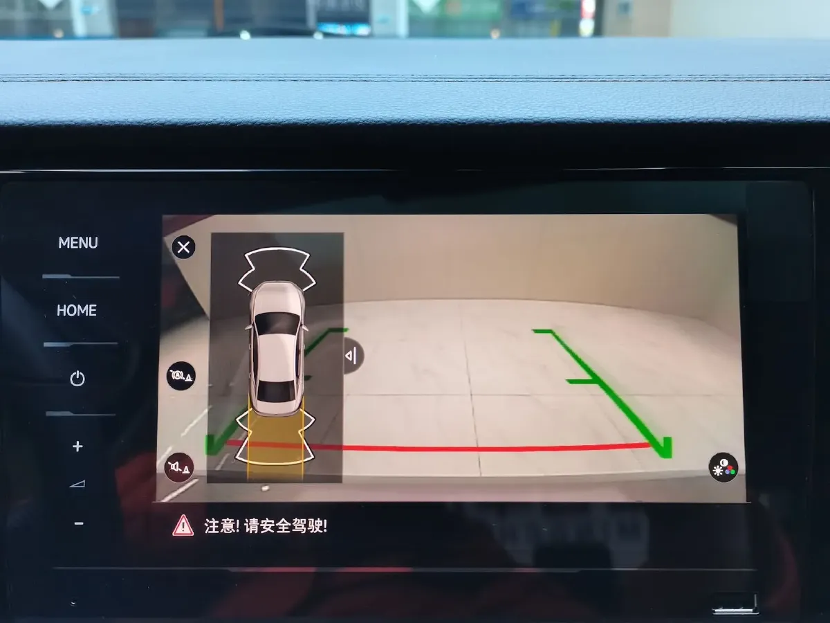 2024 Volkswagen Passat 2.0T 220HP L4 7DCT,autocango,china used car exporter,china ev exporter,chinese used car exporter,chinese used ev exporter