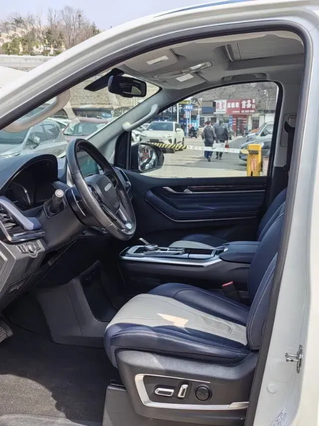 2020 MAXUS G20 2.0T 224HP L4 8AT,autocango,china used car exporter,china ev exporter,chinese used car exporter,chinese used ev exporter