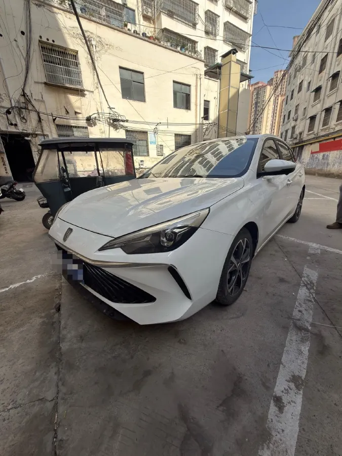2023 Roewe i5 1.5L 129HP L4 CVT,autocango,china used car exporter,china ev exporter,chinese used car exporter,chinese used ev exporter