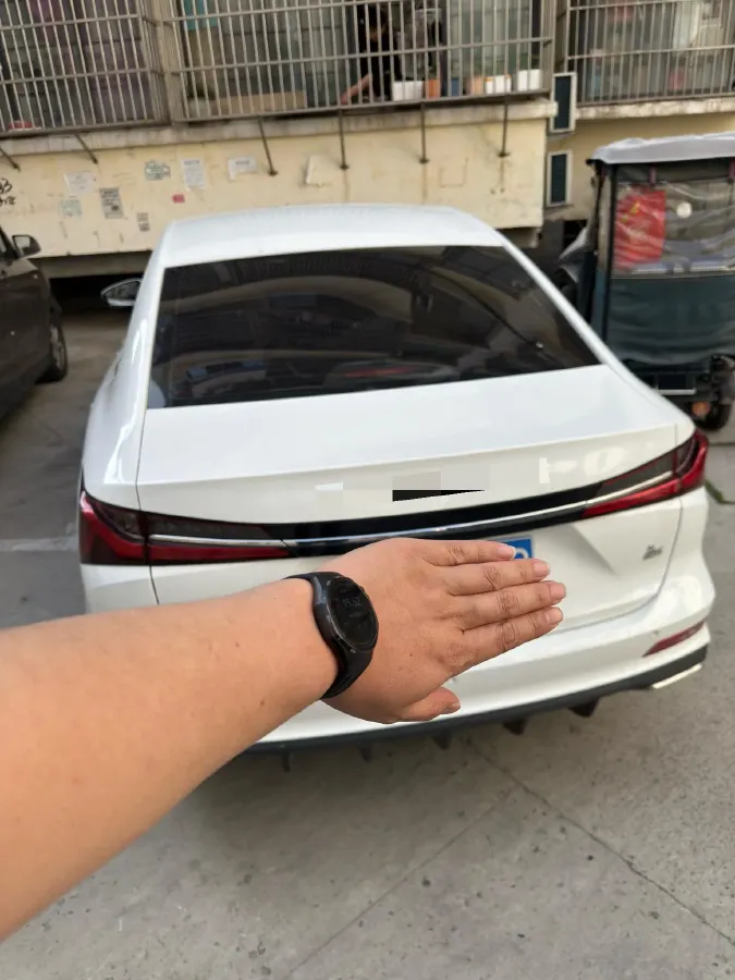 2023 Roewe i5 1.5L 129HP L4 CVT,autocango,china used car exporter,china ev exporter,chinese used car exporter,chinese used ev exporter
