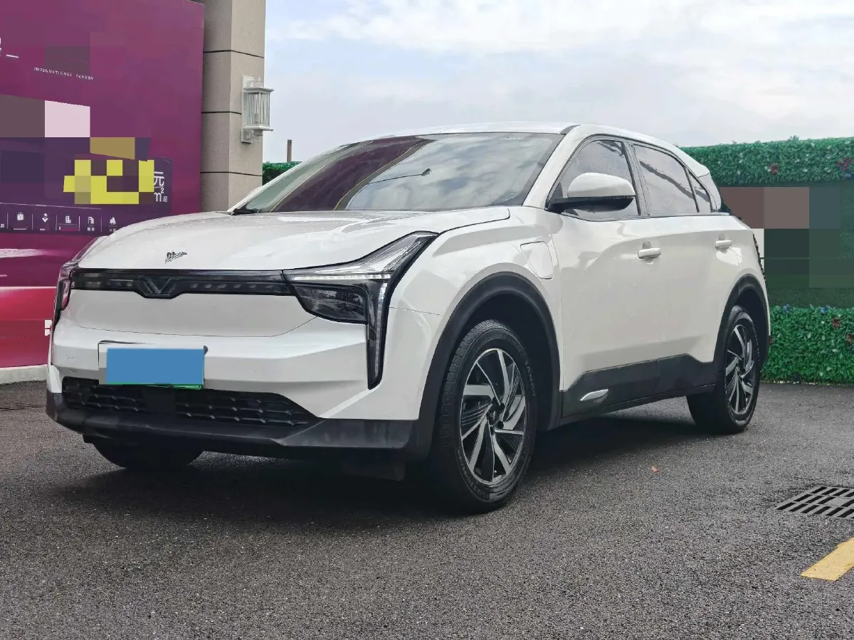 2022 Venucia Grand V 1.5T 190HP L4 7DCT,autocango,china used car exporter,china ev exporter,chinese used car exporter,chinese used ev exporter