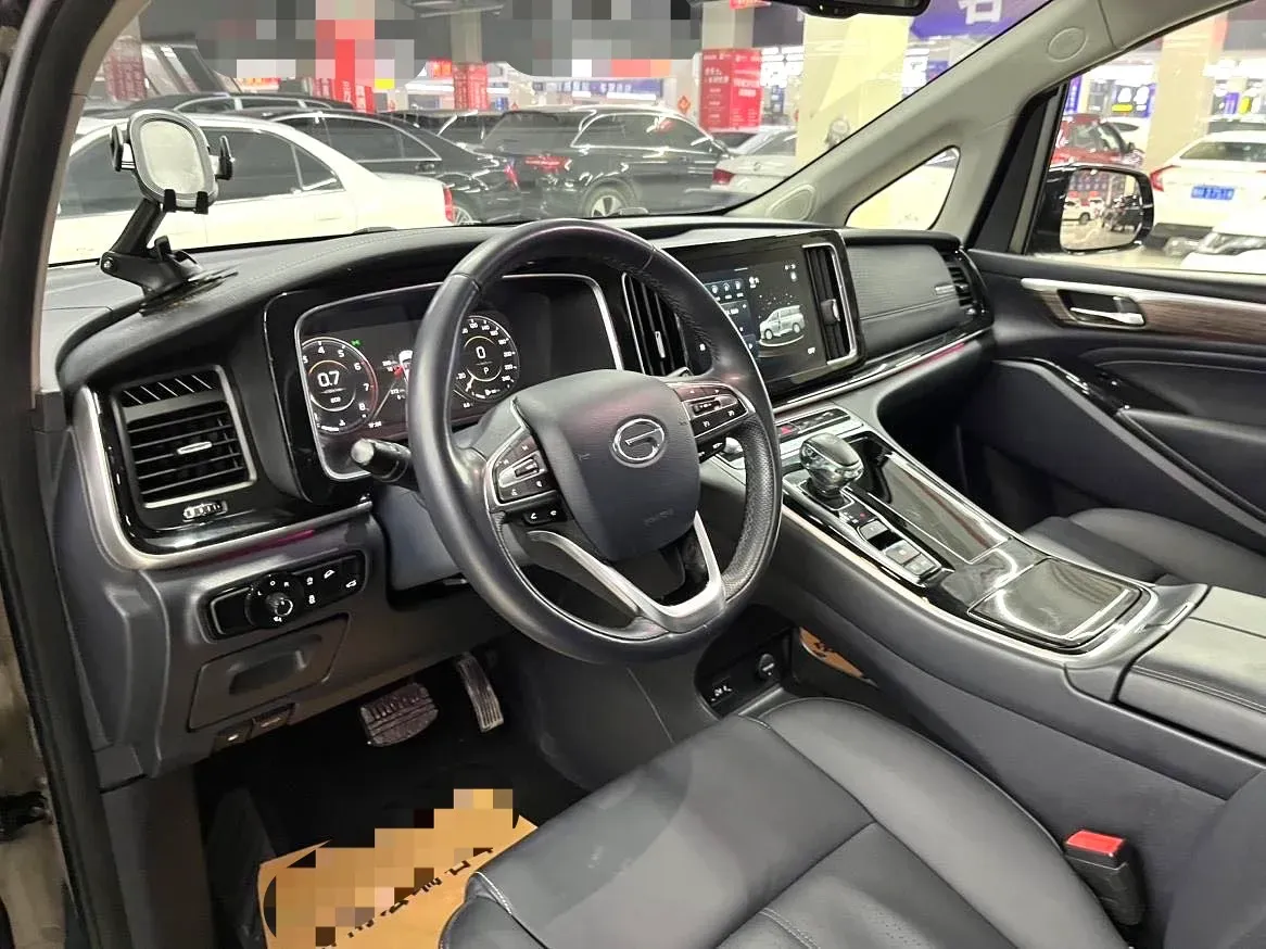 2021 GAC Trumpchi M8 2.0T 252HP L4 8AT,autocango,china used car exporter,china ev exporter,chinese used car exporter,chinese used ev exporter