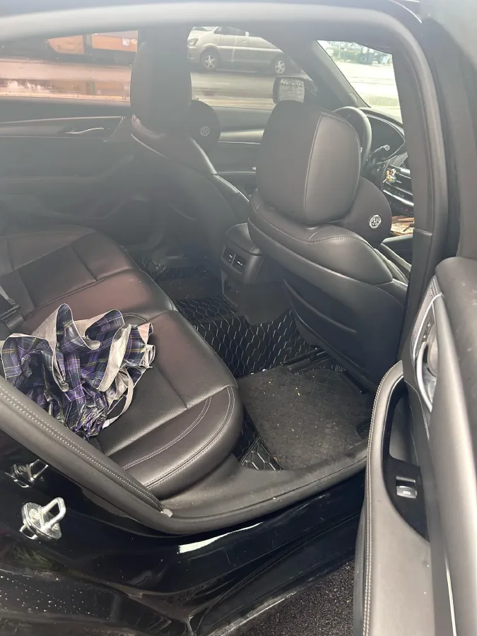 2023 Cadillac CT5 2.0T 237HP L4 10AT,autocango,china used car exporter,china ev exporter,chinese used car exporter,chinese used ev exporter