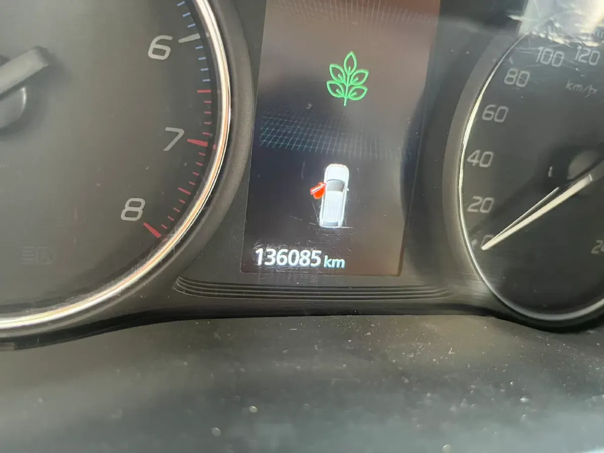 2019 Mitsubishi Outlander 2.0L 166HP L4 CVT,autocango,china used car exporter,china ev exporter,chinese used car exporter,chinese used ev exporter