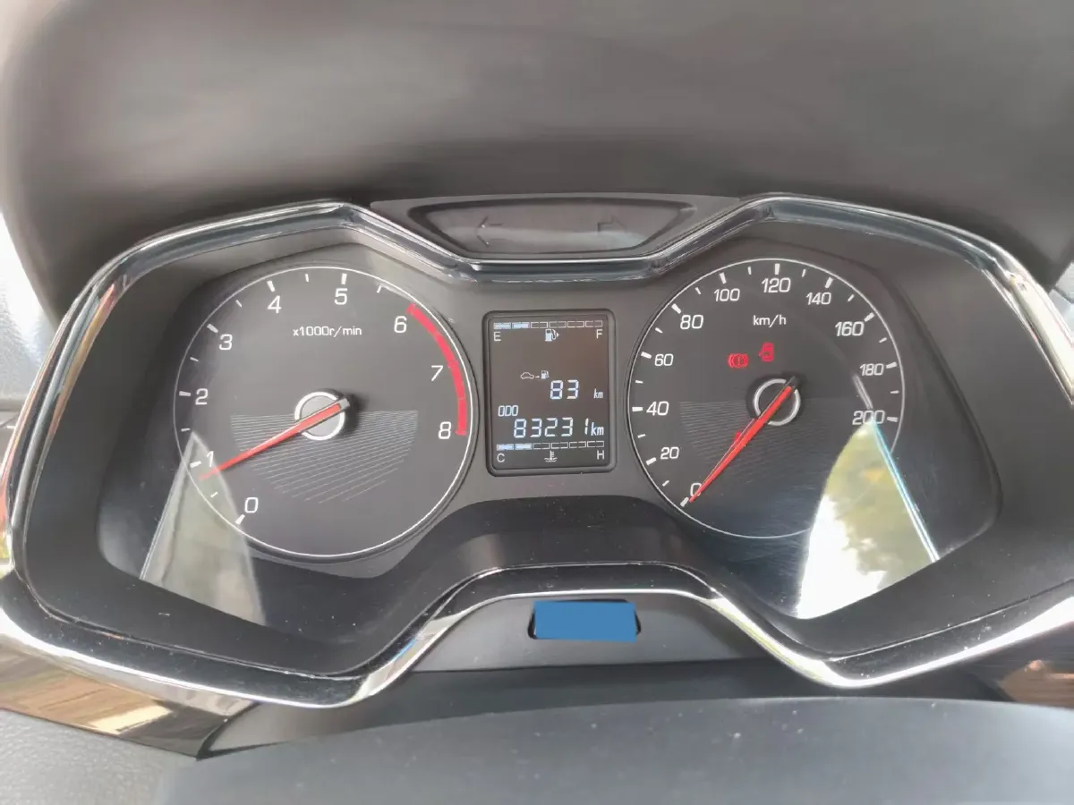 2017 BaoJun 310 1.5L 112HP L4 6MT,autocango,china used car exporter,china ev exporter,chinese used car exporter,chinese used ev exporter