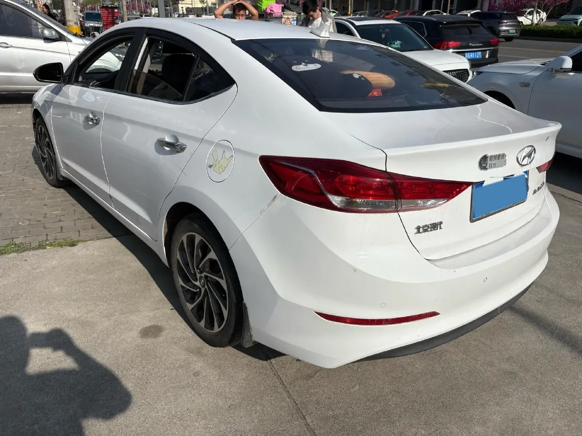 2019 Hyundai Elantra 1.5L 115HP L4 CVT,autocango,china used car exporter,china ev exporter,chinese used car exporter,chinese used ev exporter