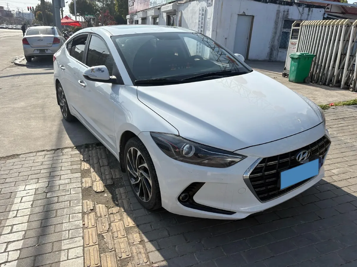 2019 Hyundai Elantra 1.5L 115HP L4 CVT,autocango,china used car exporter,china ev exporter,chinese used car exporter,chinese used ev exporter