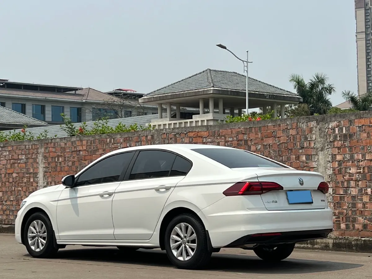 2019 Bestune T77 1.2T 143HP L4 7DCT,autocango,china used car exporter,china ev exporter,chinese used car exporter,chinese used ev exporter