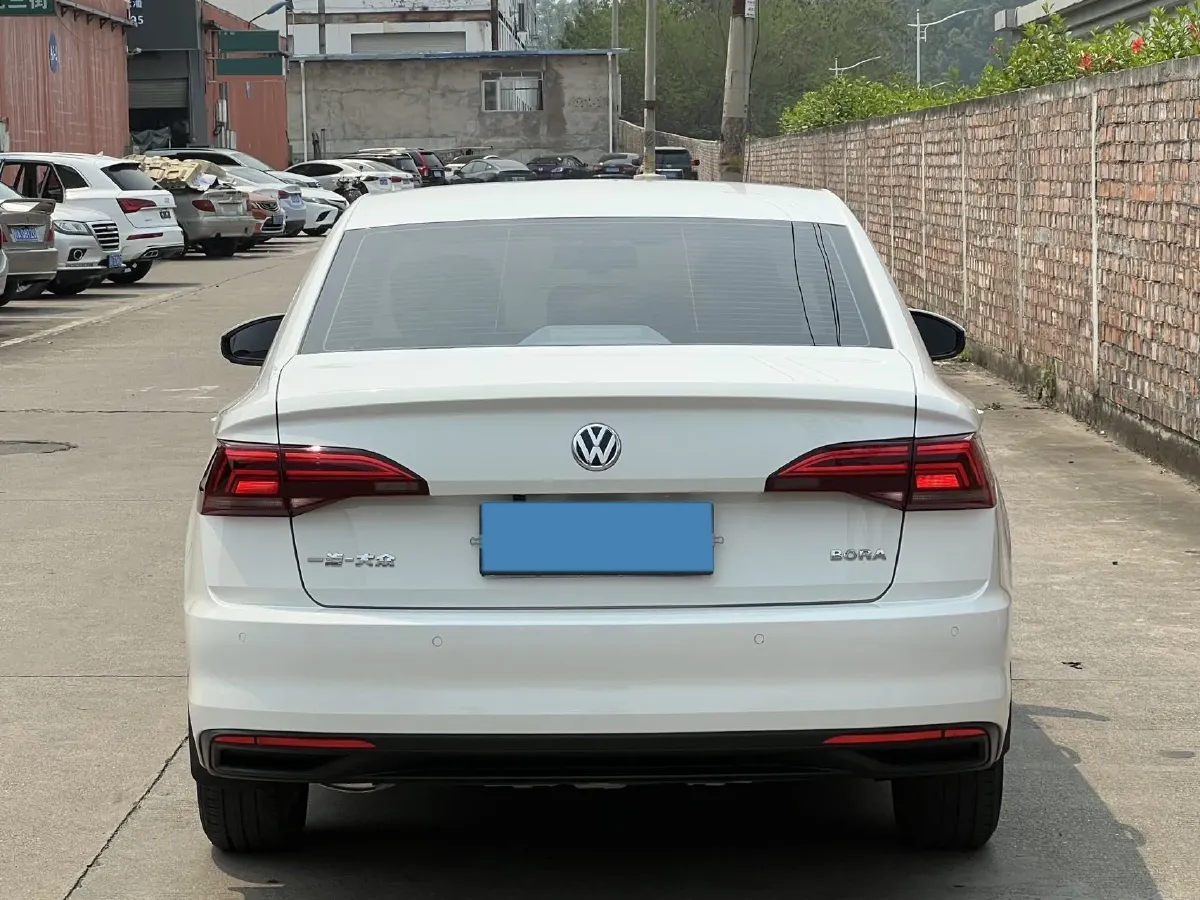 2019 Bestune T77 1.2T 143HP L4 7DCT,autocango,china used car exporter,china ev exporter,chinese used car exporter,chinese used ev exporter