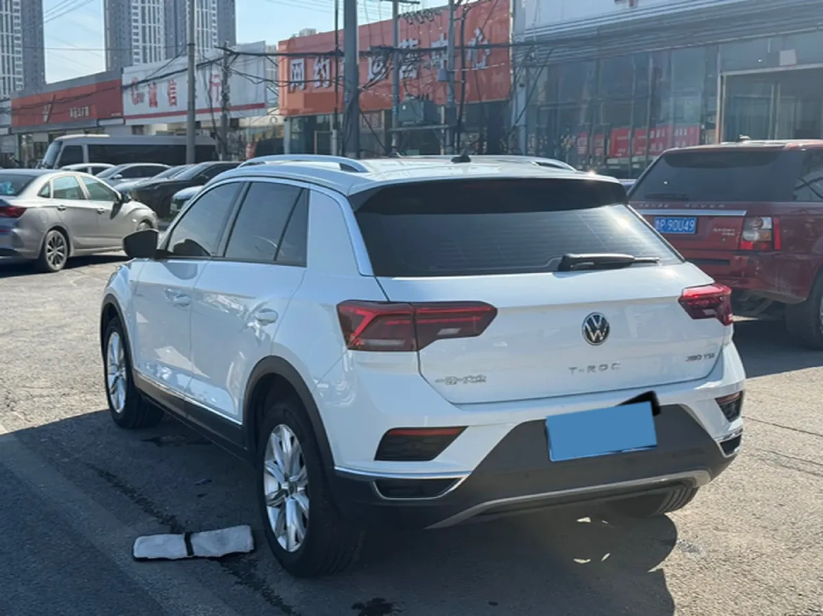 2021 Volkswagen T-Roc 1.4T 150HP L4 7DCT,autocango,china used car exporter,china ev exporter,chinese used car exporter,chinese used ev exporter