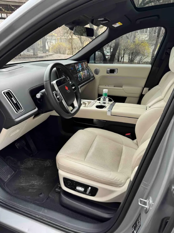 2022 Li L9 Range Extended 154HP REEV 42.6KWH,autocango,china used car exporter,china ev exporter,chinese used car exporter,chinese used ev exporter