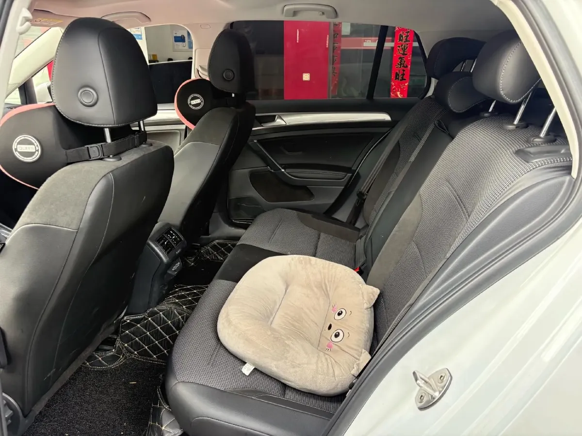 2020 Volkswagen Golf 1.4T 150HP L4 7DCT,autocango,china used car exporter,china ev exporter,chinese used car exporter,chinese used ev exporter