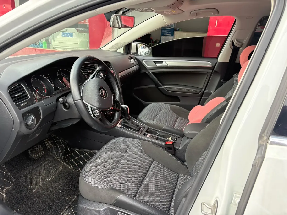 2020 Volkswagen Golf 1.4T 150HP L4 7DCT,autocango,china used car exporter,china ev exporter,chinese used car exporter,chinese used ev exporter