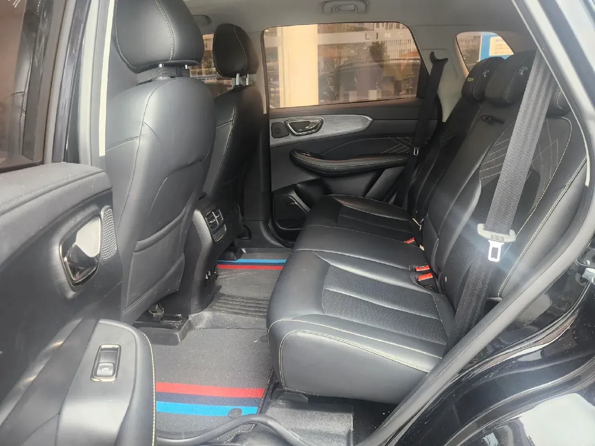 2021 Roewe RX5 1.5T 181HP L4 7DCT,autocango,china used car exporter,china ev exporter,chinese used car exporter,chinese used ev exporter