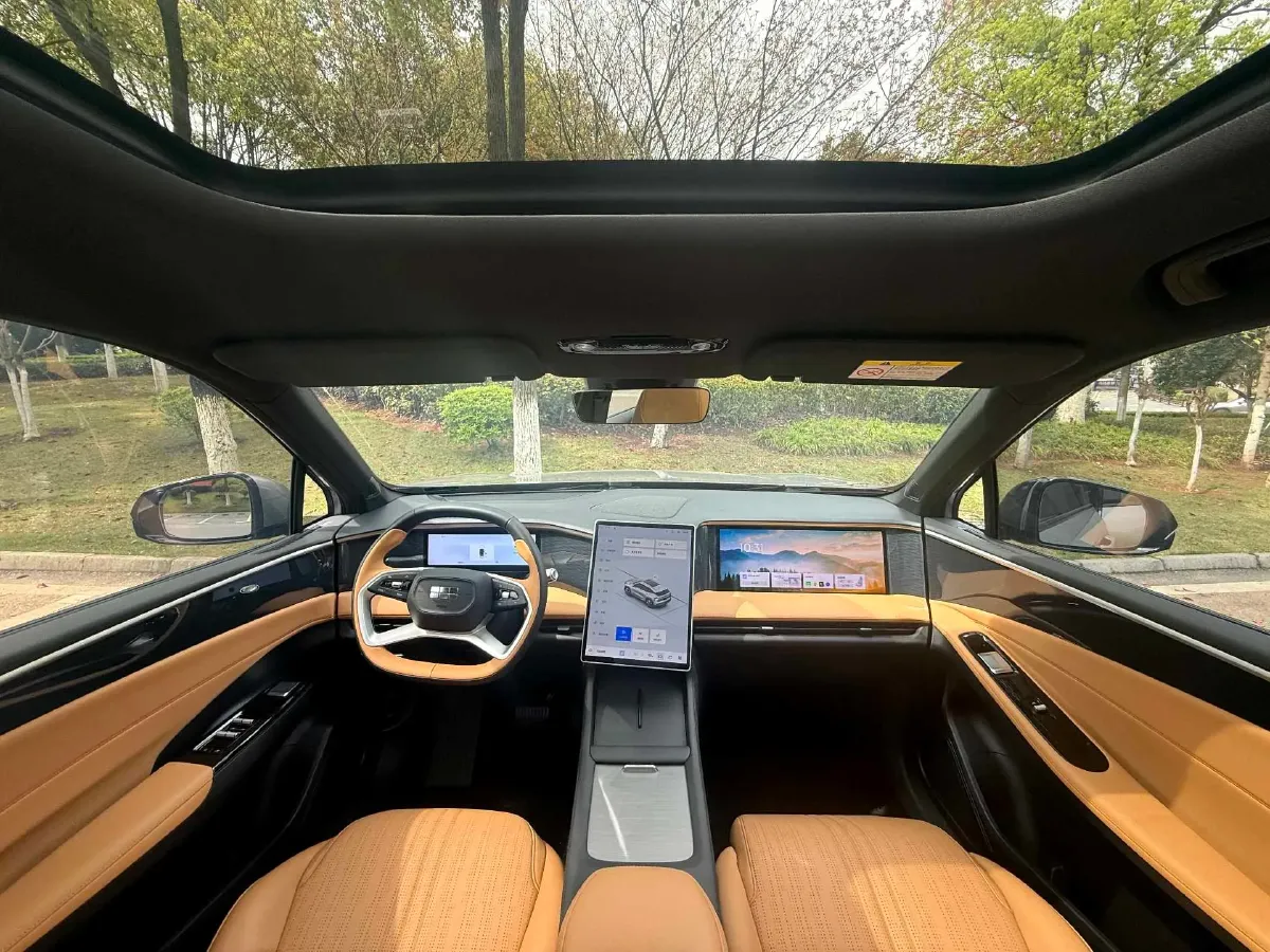 2024 Geely Galaxy L7 1.5T 163HP L4 3DHT PHEV 18.7KWH,autocango,china used car exporter,china ev exporter,chinese used car exporter,chinese used ev exporter