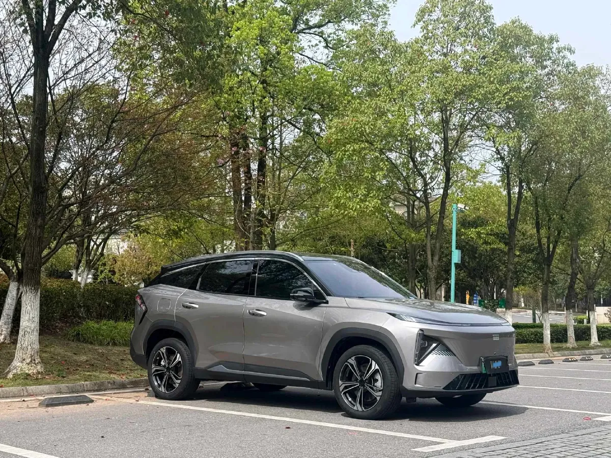 2024 Geely Galaxy L7 1.5T 163HP L4 3DHT PHEV 18.7KWH,autocango,china used car exporter,china ev exporter,chinese used car exporter,chinese used ev exporter