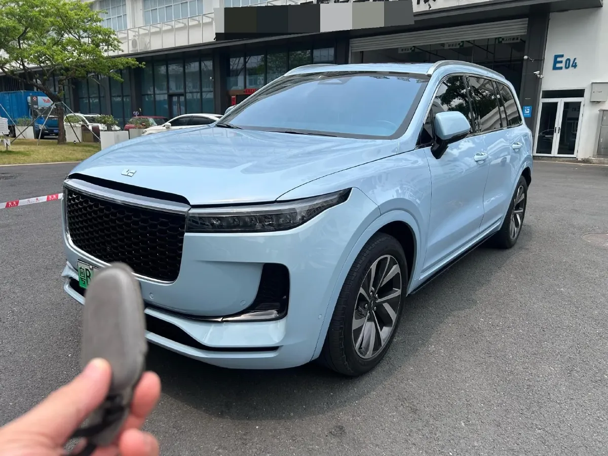2021 Li ONE Range Extended 131HP REEV 40.5KWH,autocango,china used car exporter,china ev exporter,chinese used car exporter,chinese used ev exporter