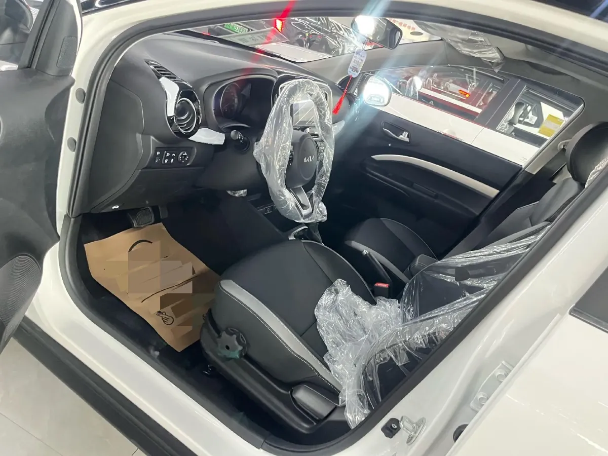 2026 Kia KX1 1.4L 100HP L4 CVT,autocango,china used car exporter,china ev exporter,chinese used car exporter,chinese used ev exporter