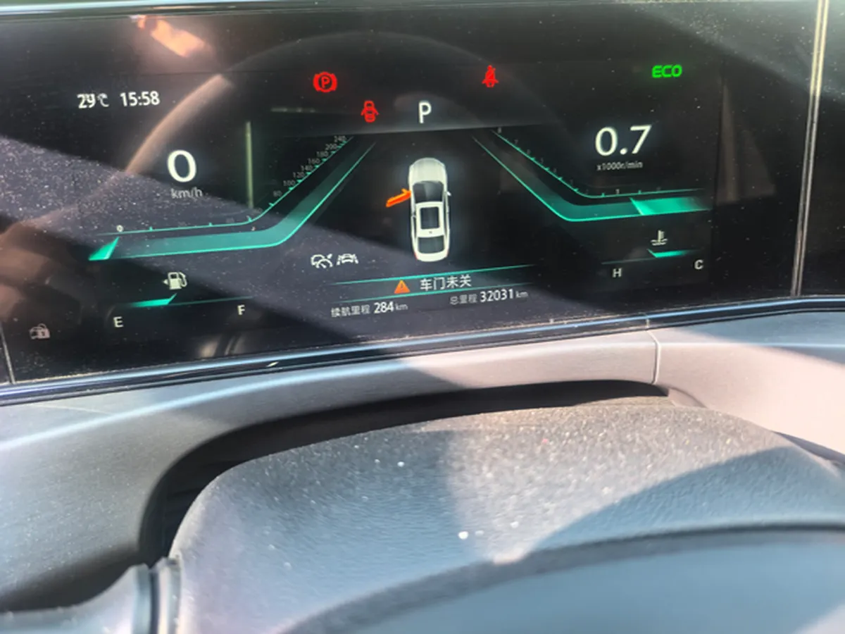 2022 ChangAn Eado 1.4T 160HP L4 7DCT,autocango,china used car exporter,china ev exporter,chinese used car exporter,chinese used ev exporter