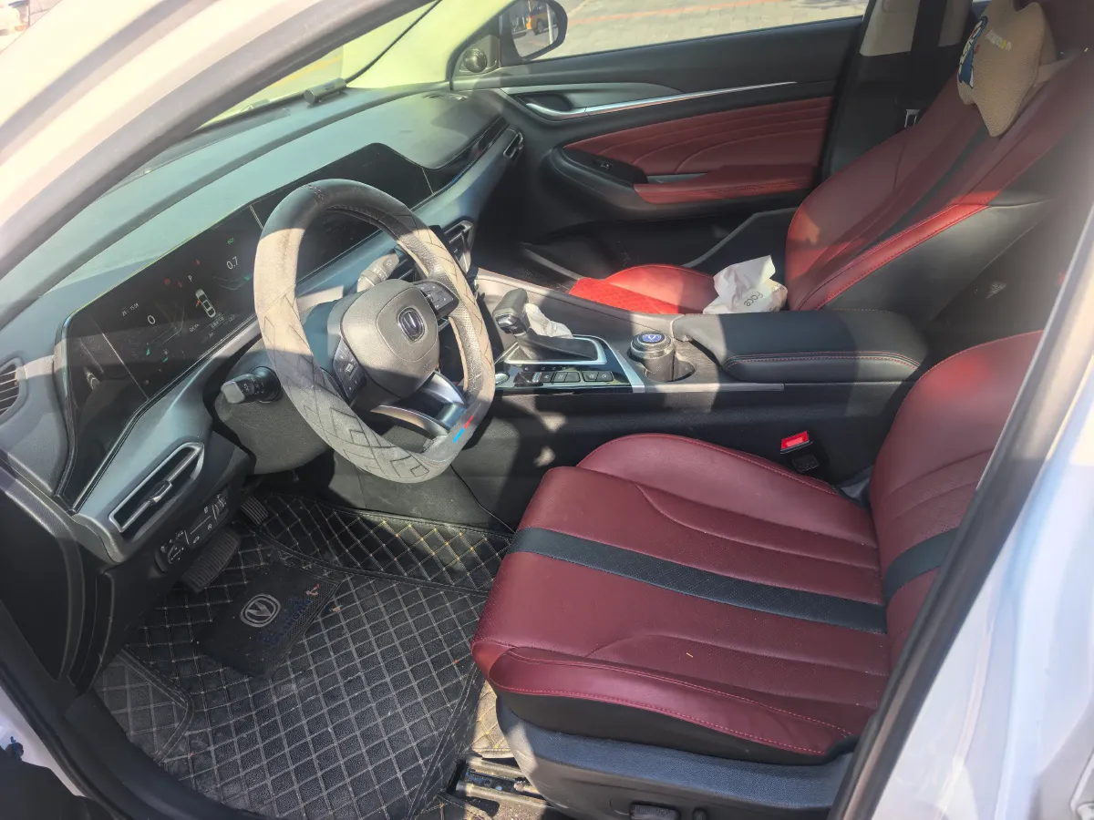 2022 ChangAn Eado 1.4T 160HP L4 7DCT,autocango,china used car exporter,china ev exporter,chinese used car exporter,chinese used ev exporter