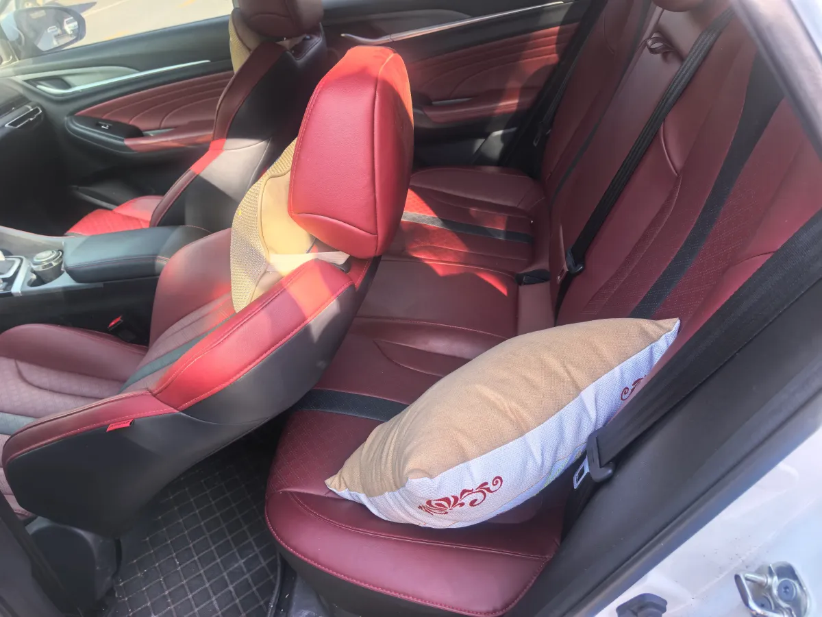 2022 ChangAn Eado 1.4T 160HP L4 7DCT,autocango,china used car exporter,china ev exporter,chinese used car exporter,chinese used ev exporter