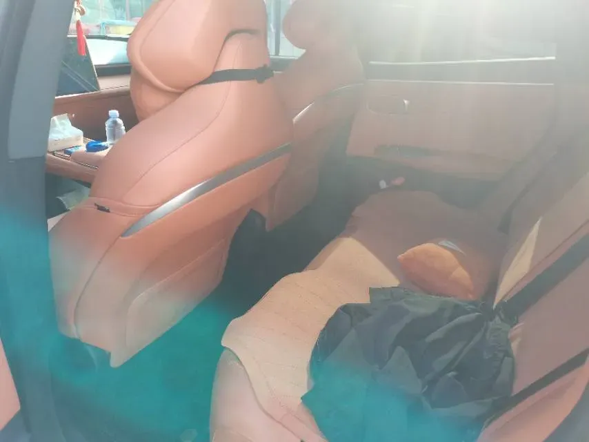 2023 Deepal S07 BEV 66.8KWH,autocango,china used car exporter,china ev exporter,chinese used car exporter,chinese used ev exporter