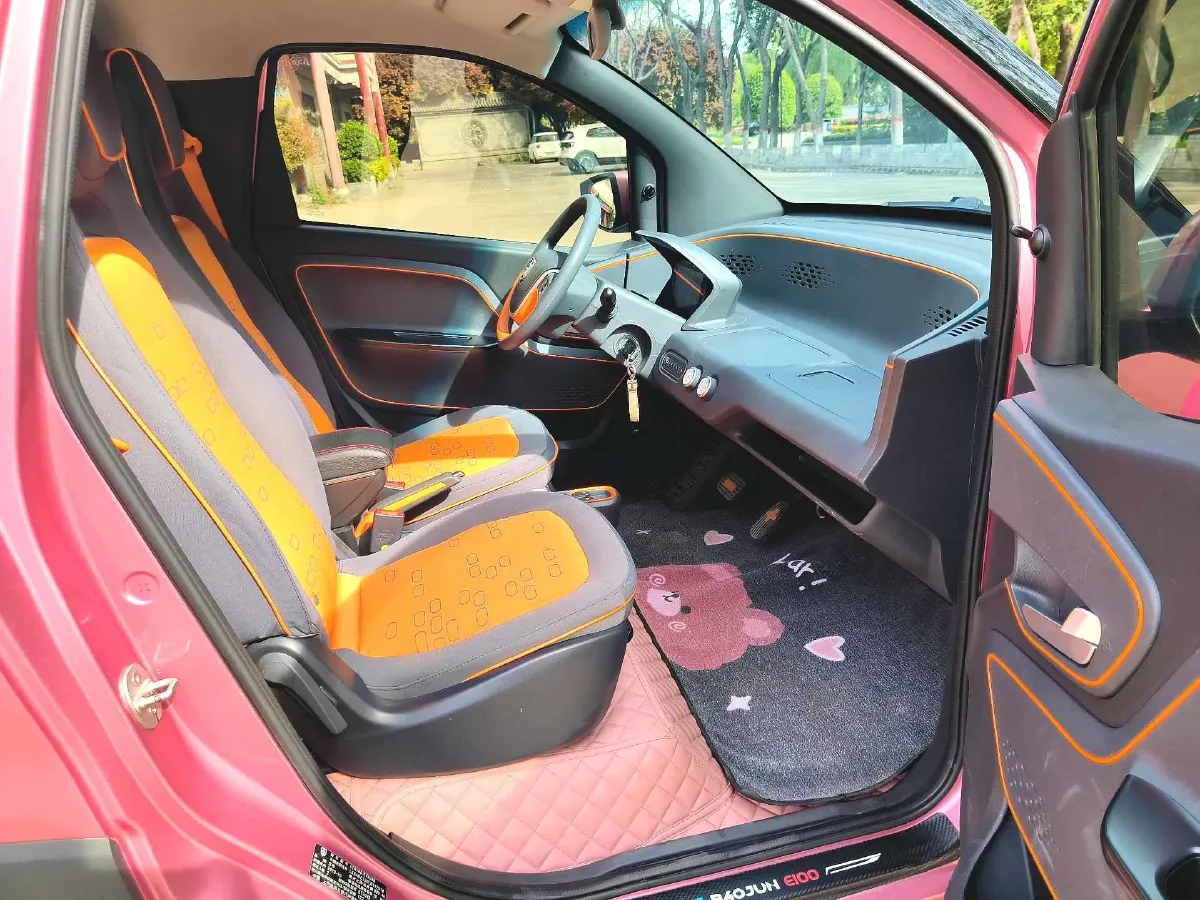 2020 BaoJun E100 BEV 28KWH,autocango,china used car exporter,china ev exporter,chinese used car exporter,chinese used ev exporter