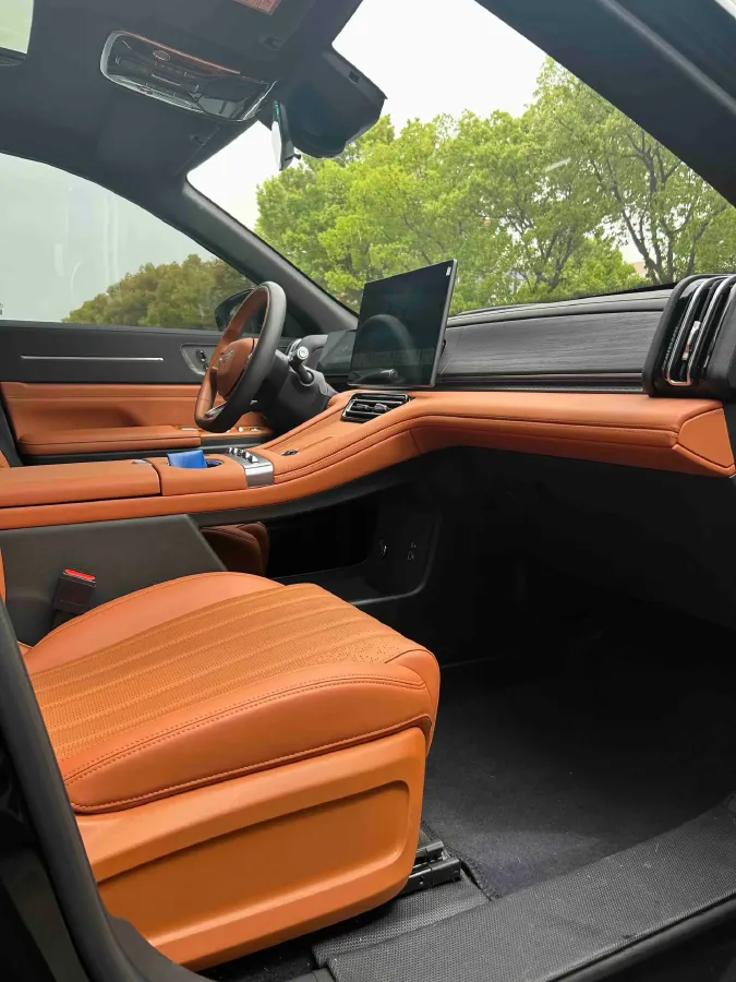 2025 Chery Tiggo8 PLUS C-DM 1.5T 156HP L4 1DHT PHEV,autocango,china used car exporter,china ev exporter,chinese used car exporter,chinese used ev exporter