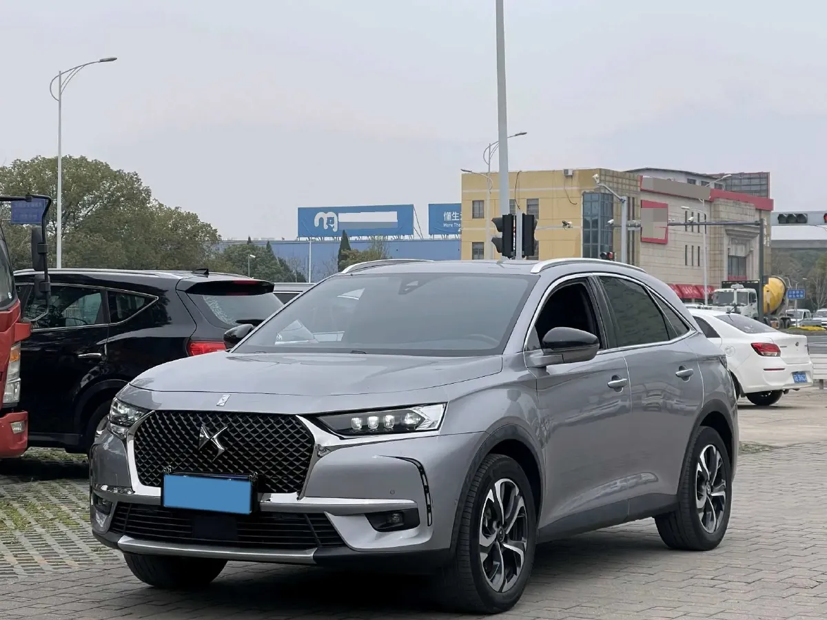 2022 DS 7 1.6T 180HP L4 8AT,autocango,china used car exporter,china ev exporter,chinese used car exporter,chinese used ev exporter