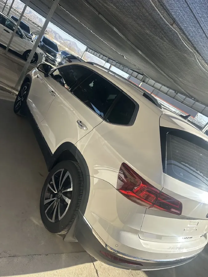 2022 Volkswagen Tharu 2.0T 186HP L4 7DCT,autocango,china used car exporter,china ev exporter,chinese used car exporter,chinese used ev exporter