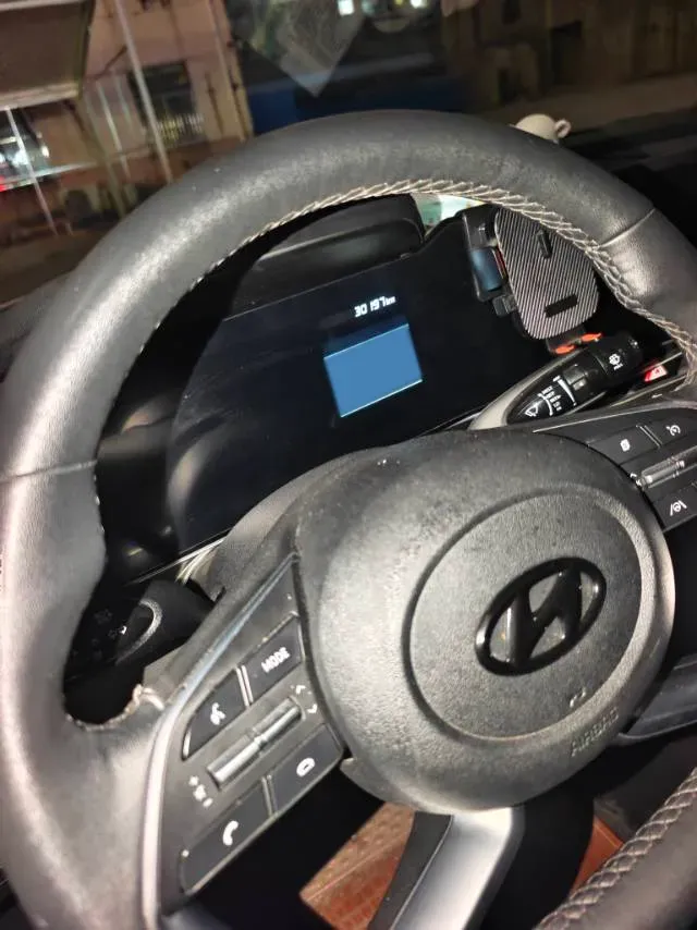 2021 Hyundai Elantra 1.5L 115HP L4 CVT,autocango,china used car exporter,china ev exporter,chinese used car exporter,chinese used ev exporter