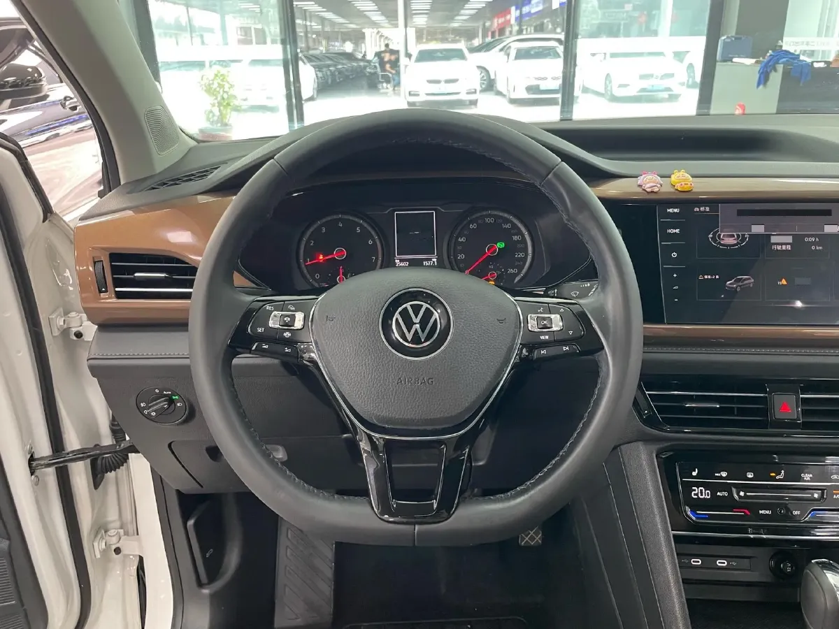 2021 Volkswagen Tharu 1.4T 150HP L4 7DCT,autocango,china used car exporter,china ev exporter,chinese used car exporter,chinese used ev exporter