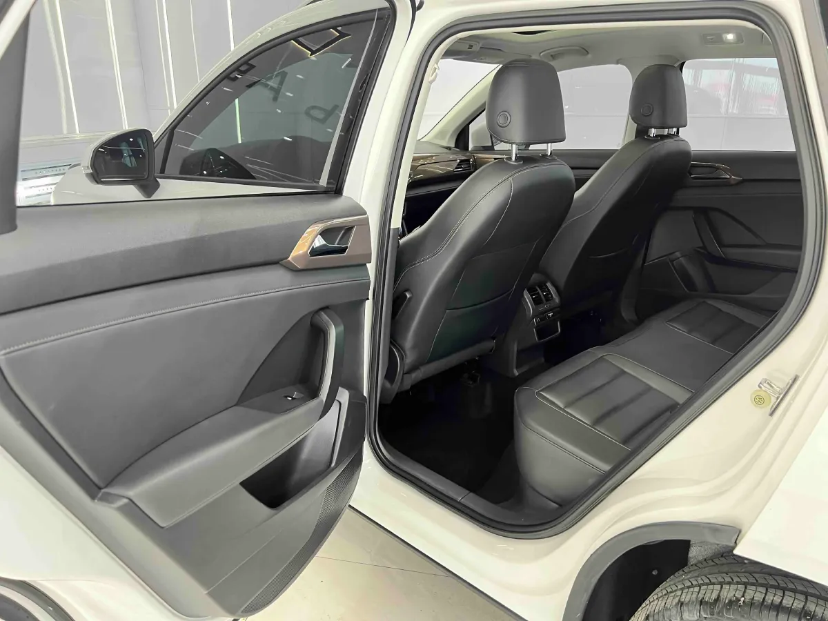 2022 Volkswagen Tharu 1.4T 150HP L4 7DCT,autocango,china used car exporter,china ev exporter,chinese used car exporter,chinese used ev exporter