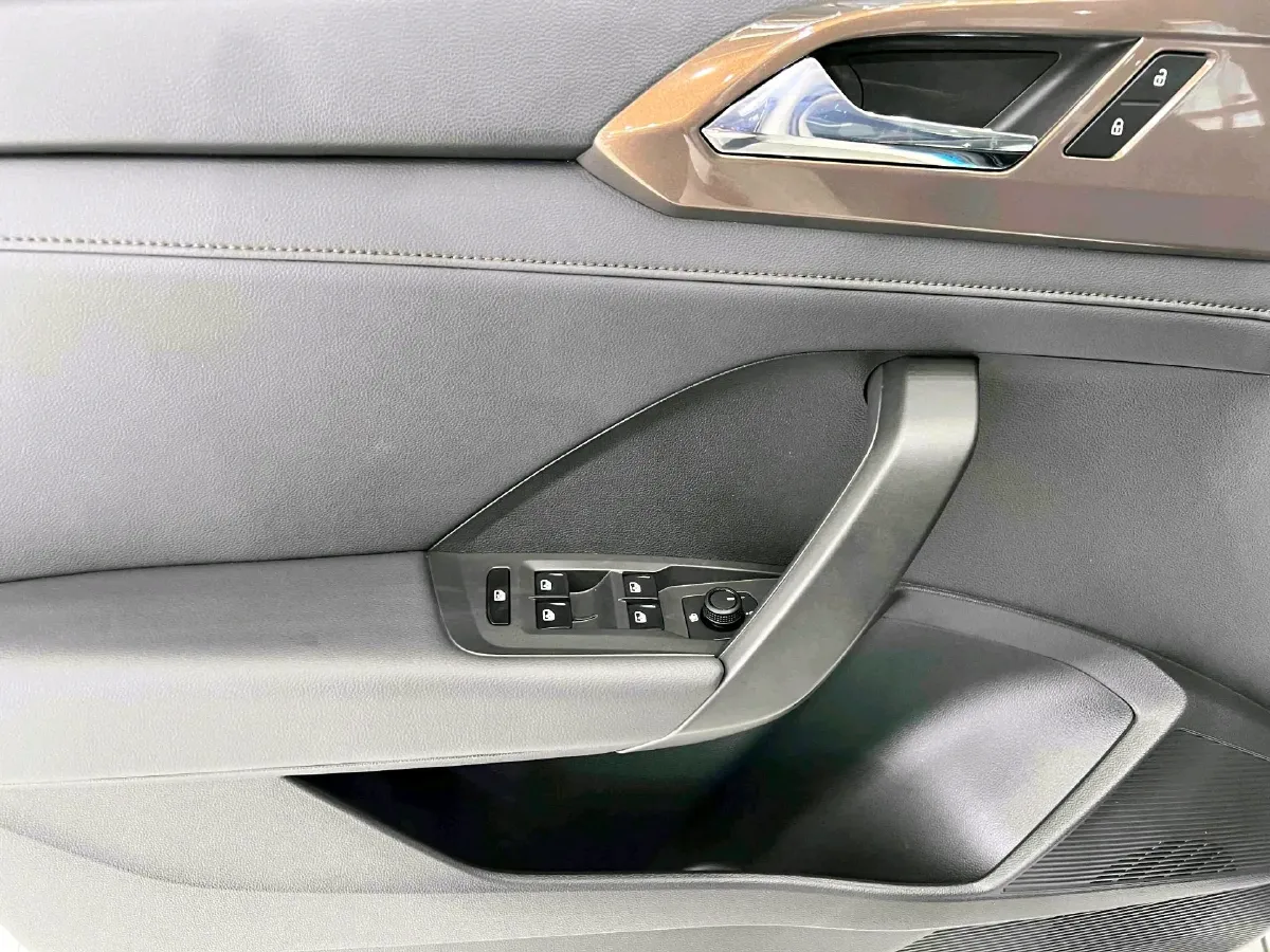 2022 Volkswagen Tharu 1.4T 150HP L4 7DCT,autocango,china used car exporter,china ev exporter,chinese used car exporter,chinese used ev exporter