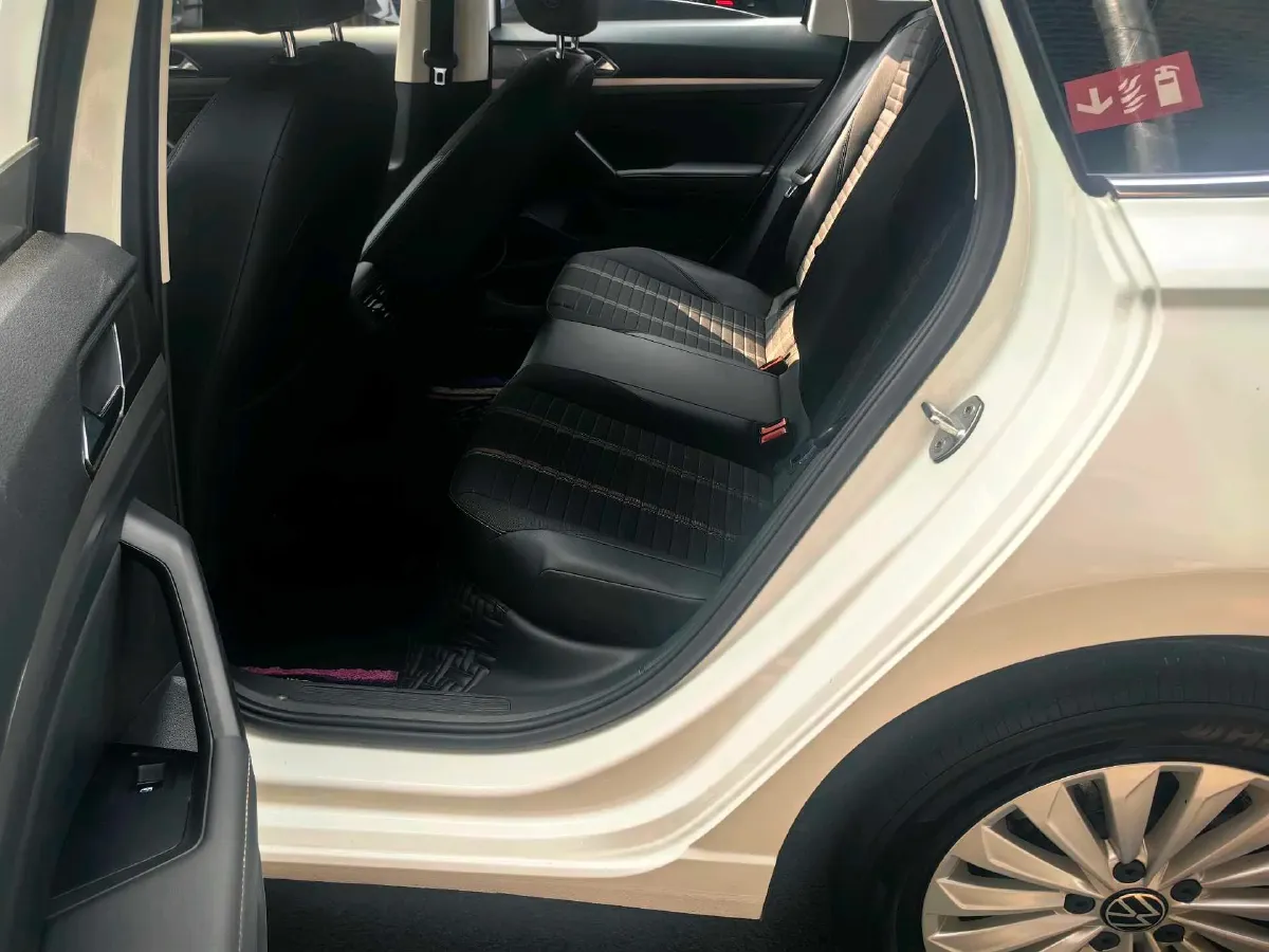 2022 Volkswagen Sagitar 1.2T 116HP L4 7DCT,autocango,china used car exporter,china ev exporter,chinese used car exporter,chinese used ev exporter